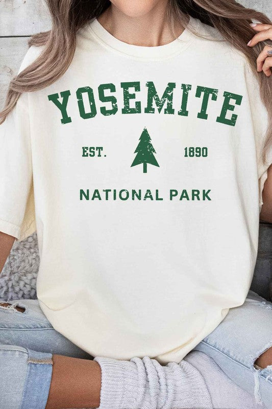 YOSEMITE NATIONAL PARK GRAPHIC TEE