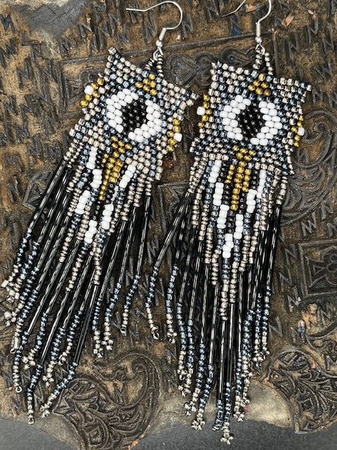 Beaded long earring
