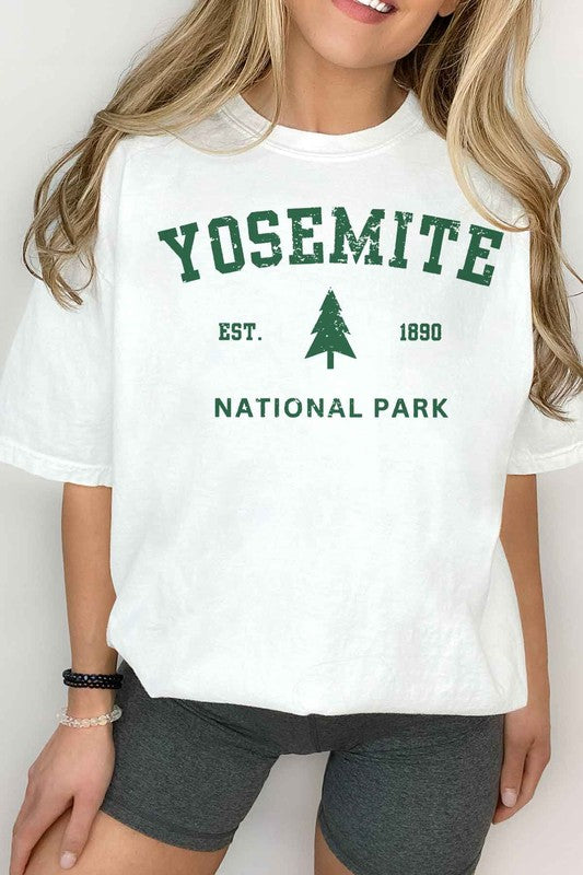 YOSEMITE NATIONAL PARK GRAPHIC TEE