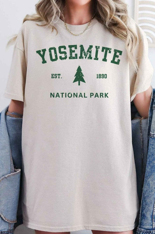 YOSEMITE NATIONAL PARK GRAPHIC TEE