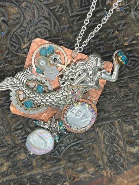 Mermaid Love Necklace